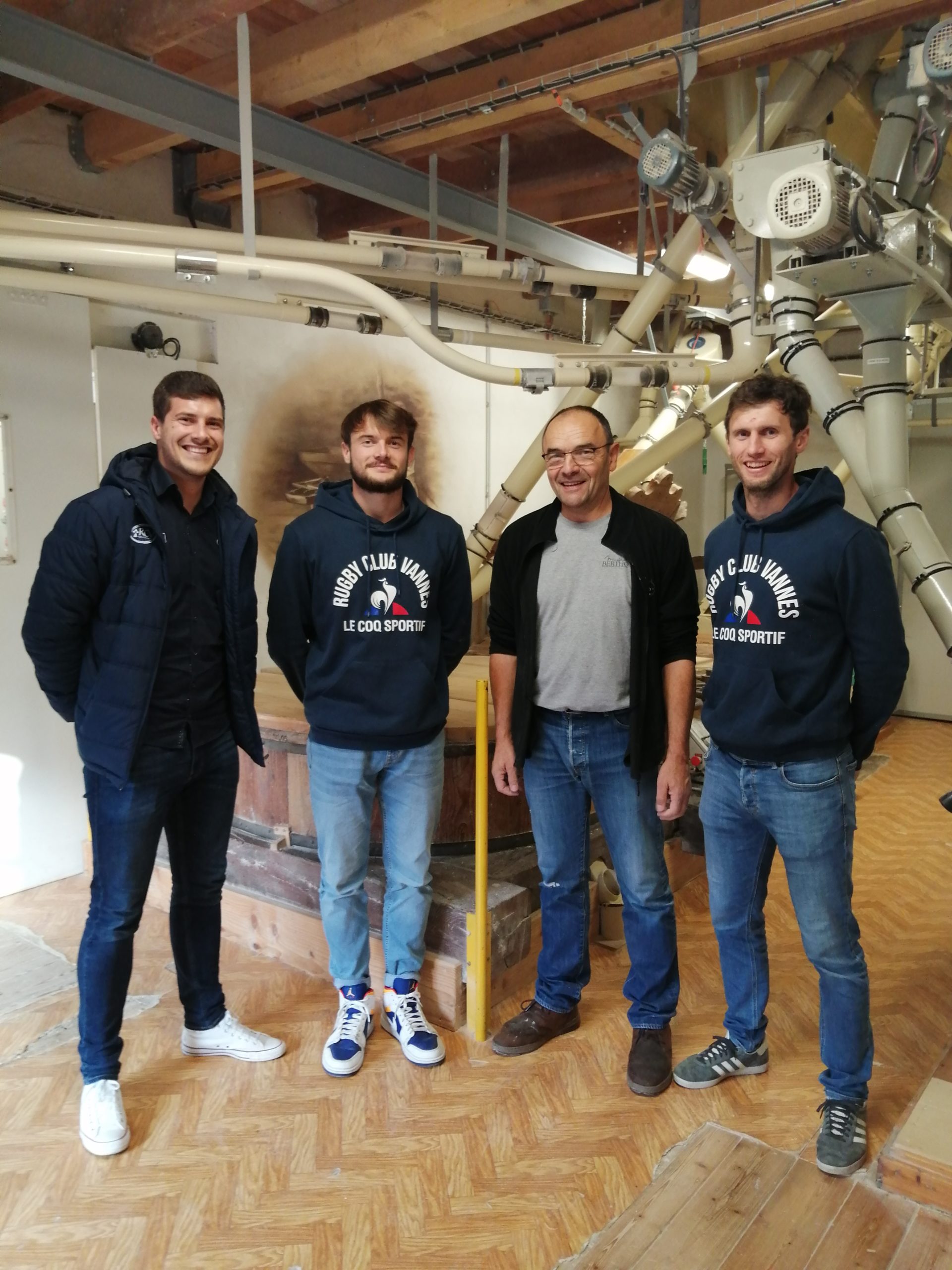 Le moulin, parrain de deux joueurs du RCV !